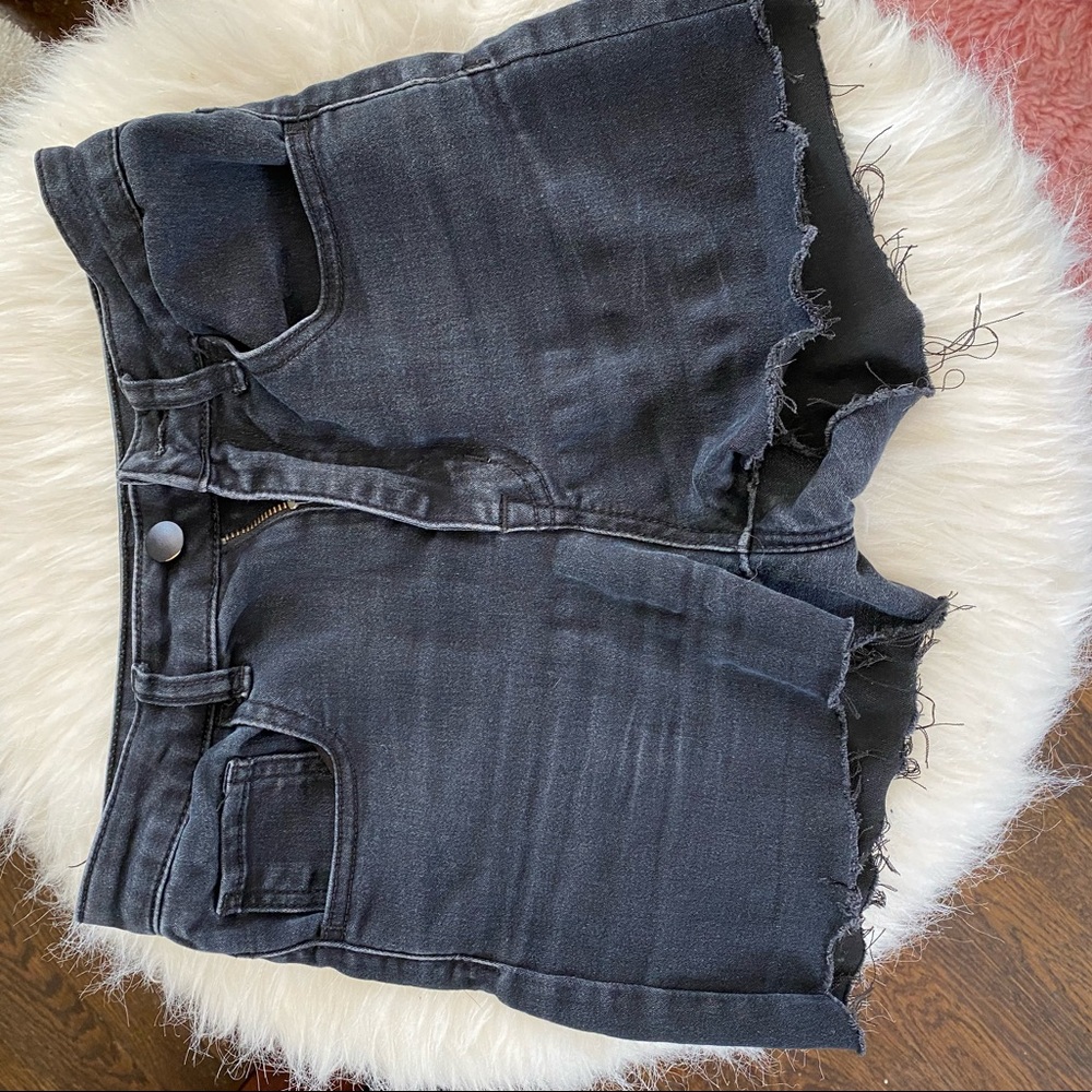 Cutoff high waisted Forever 21 black denim shorts
